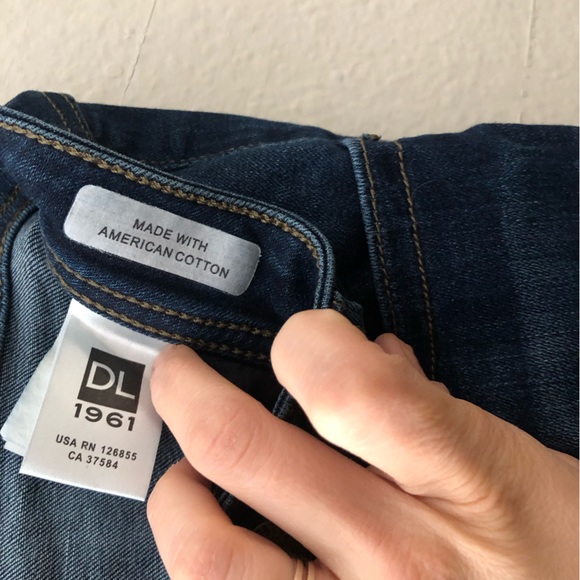 DL1961 Joy Flare Jeans - Picture 6 of 8